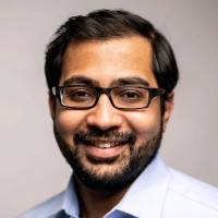 Hari Kizhedath Email