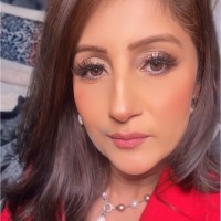 Laurentian Bank Employee Reena Ahuja's profile photo