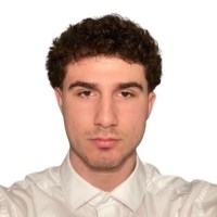Máté Tóth Email