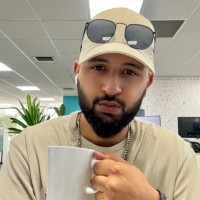 Vector Recruitment Solutions Ltd Employee Tay Abbas's profile photo