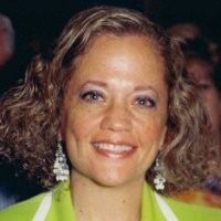 Hellen Soriano Email & Phone Number