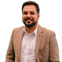 Zeeshan Shahid Email