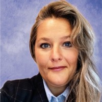 Eva N. Email