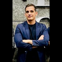 Victor Ruiz Email