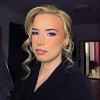 TextMagic Employee Ioana Sima's profile photo