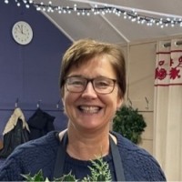 Kent and Medway Mental Health NHS Trust Employee Kim Lowe's profile photo