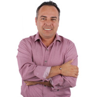 Academy of Comprehensive Esthetics Employee Juan Olivier's profile photo