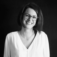 Mélanie Cara Email & Phone Number