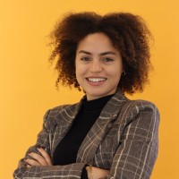 Yana van Rietvelde Pedroso Email