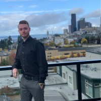 Newfront Employee Josh Storms's profile photo