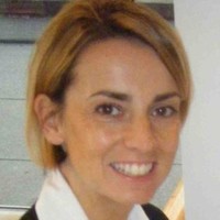 SkiWeekends Employee Sarah Fox's profile photo