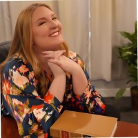 Elizabeth Parker Email & Phone Number
