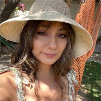 Connected Apparel Employee Rebecca Chavez's profile photo