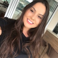 Tayza Santos Pasquêwitti Email