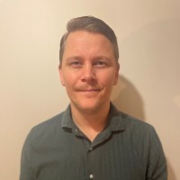 Viktor Segolsson Email