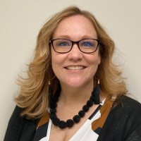 THE LANGUAGE GROUP, LLC Employee Julie Ewing's profile photo