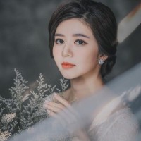 朵朵 王 Email