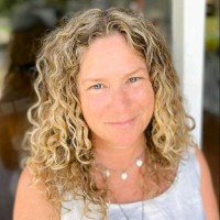Lisa Fuller Email & Phone Number