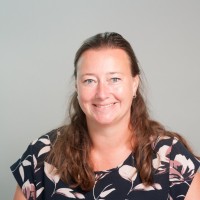 Joyce Vieveen Email