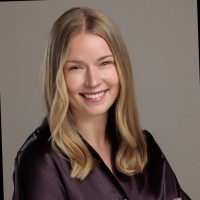 Katie Pratt Email & Phone Number
