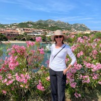 Sally Spence Email & Phone Number