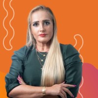 Unimed Poços Employee Juliana Cunha Rocha's profile photo