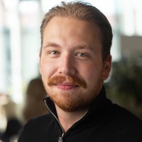 Jim Lundström Email