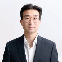 Wells Fargo Employee Christopher do's profile photo