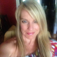 Teamuniformorders.com Employee Heather Bresnan's profile photo