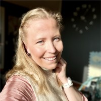 Malin Vikström Email