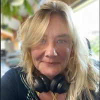 Kate Williams Email