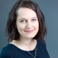 Stanislava Tulinska Email
