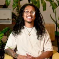 Unearth Employee Alejandro Hernandez's profile photo