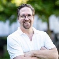 Thomas Lipp Email & Phone Number