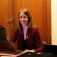 Betty Vanlangendonck Email