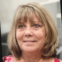 KitchenRestock.com Employee Suzy Auth's profile photo