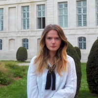 Genius Global Employee Amandine Brun's profile photo