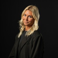 Mette Busch Email
