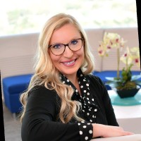 L&B Realty Advisors, LLP Employee Barbara Clinton's profile photo