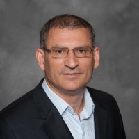 Roberto Batista Email
