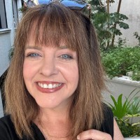 Molly Morrow Email & Phone Number