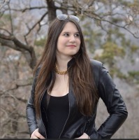 HelloPay Employee Dora Molnar's profile photo