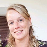 Alieke G. Email