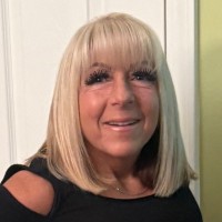 Valor Home Loans Employee Staci Rubin's profile photo