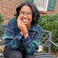 Kelly MacKey's profile photo