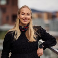 Amanda Lund Email