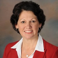 RE/MAX Advantage Plus Employee Sue Sold's profile photo