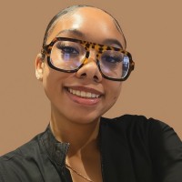 Associated Retina Consultants Employee Diora Hays's profile photo
