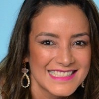 Fabrícia Santos Email