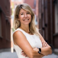 Joanna Couturier Email